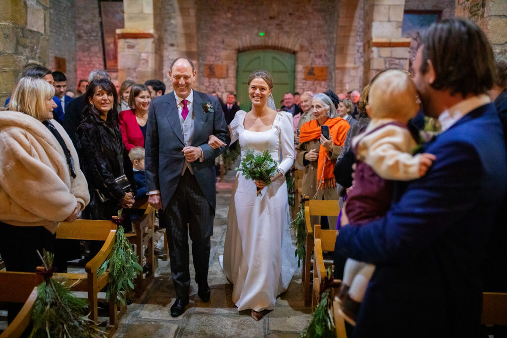 entrée mariée mariage bretagne